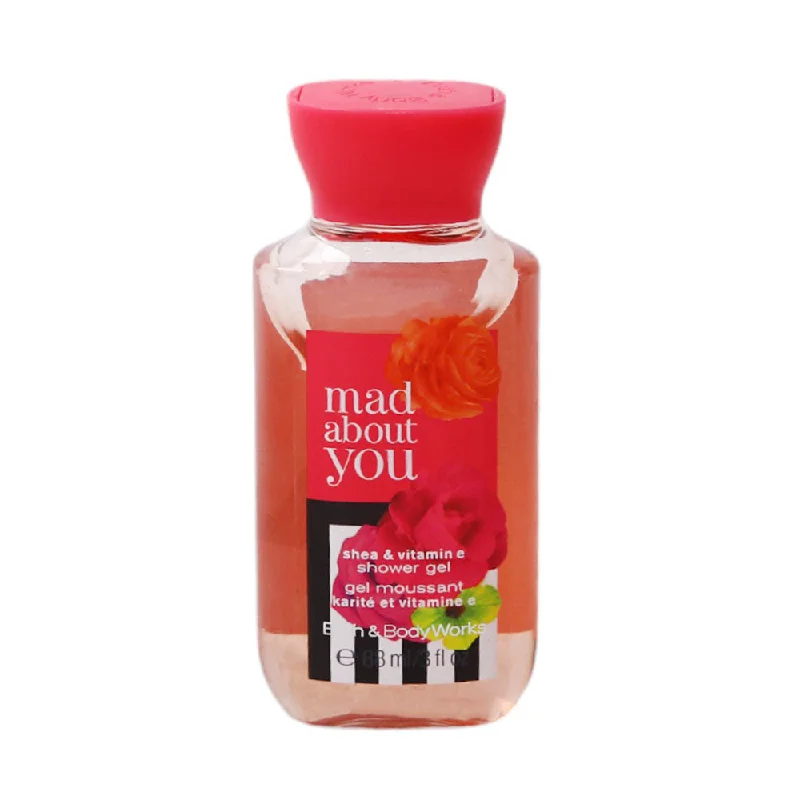 BBW MAD ABOUT YOU SHEA & VITAMIN E SHOWER GEL 88ML