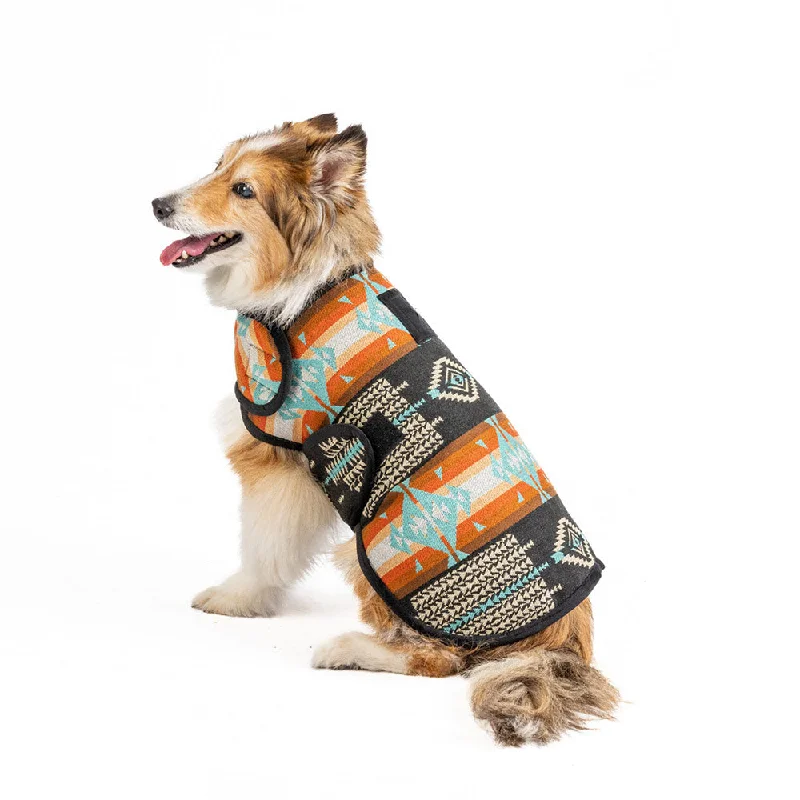 Classification by brand or style:Black Canyon Blanket Coat