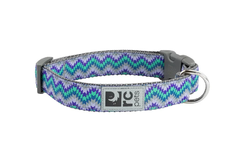 Maze Pattern Clip Collar